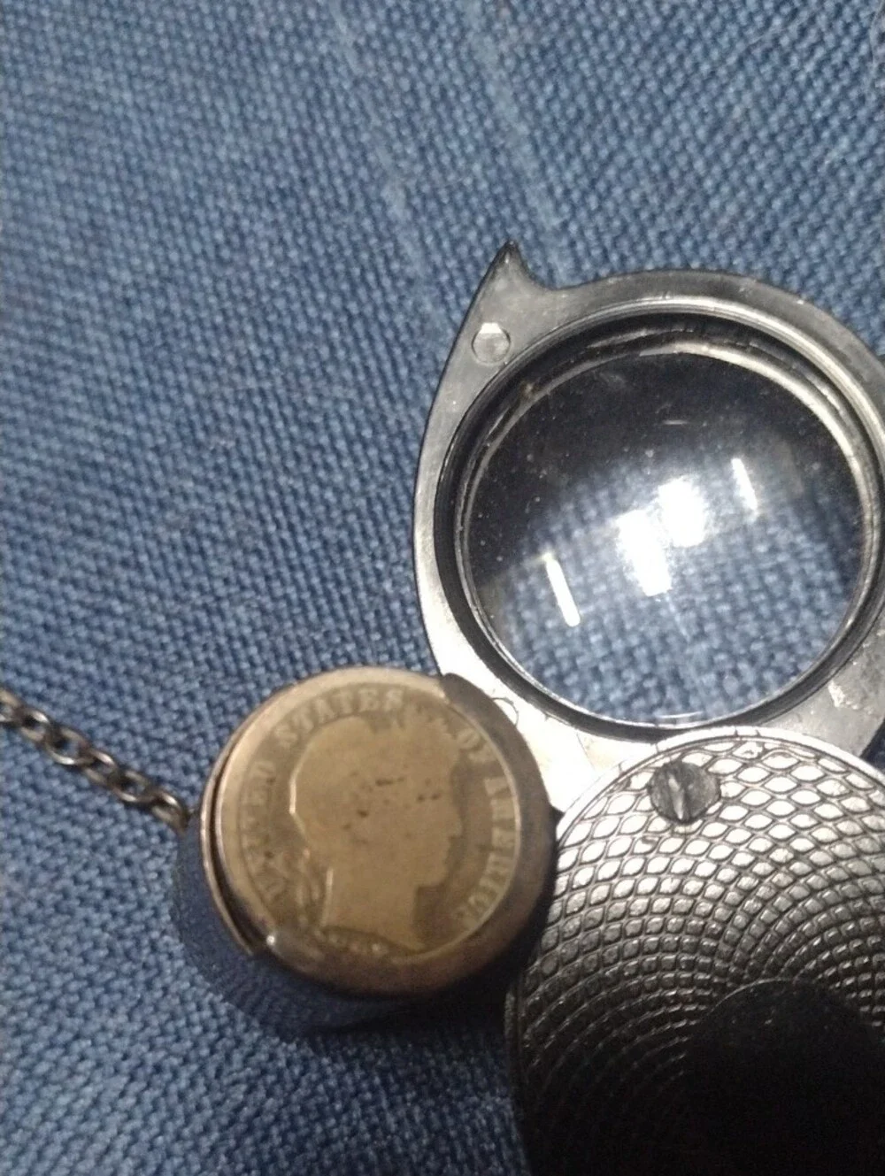 Vintage men's tie chain (or tie tack with a T-bar attachment)